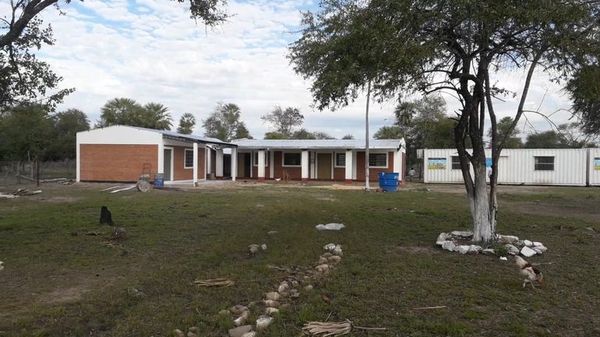 Alumnos de escuela de los Ishir piden servicio de agua potable en Fuerte Olimpo - Nacionales - ABC Color