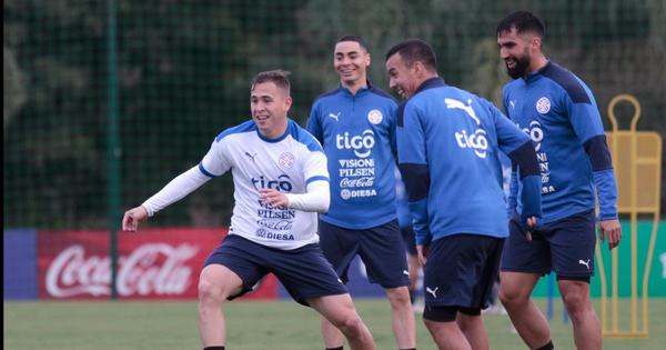 La Albirroja se prepara para enfrentar a la Albiceleste
