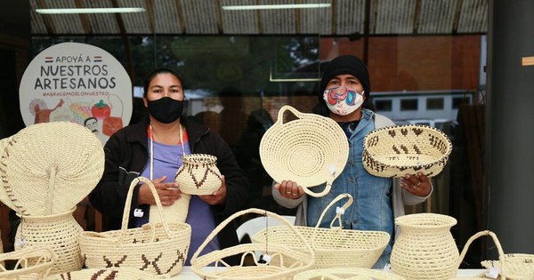 La Nación / Artesanas de la etnia Chamacoco podrían proveer bolsas reutilizables a supermercados