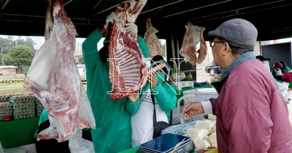 La Nación / Casi 800 familias del interior participan de la Feria de Productos de la Agricultura Familiar