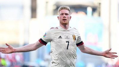 Bélgica remonta ante Dinamarca en regreso triunfal de Kevin De Bruyne