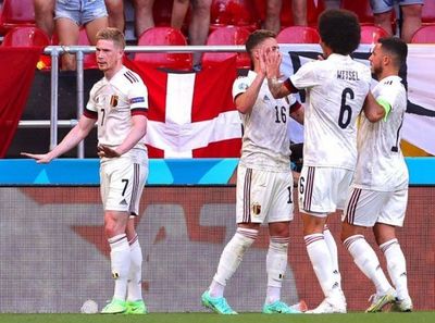 Con De Bruyne, Bélgica doblega a una Dinamarca conmovedora