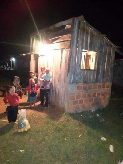Construirán casa a familia de escasos recursos – Prensa 5