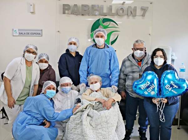 Doña Felina, la abuela de 104 años que superó al COVID-19