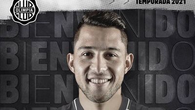 Olimpia hace oficial la incorporación de Víctor Salazar