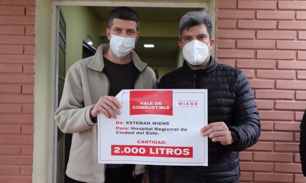 En vez de caravana, Wiens dona 2.000 litros de combustible para ambulancia