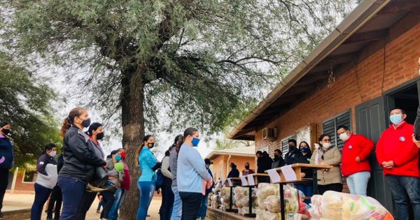 La Nación / Entregan kits de alimentos a más de 7.000 niños y niñas de Boquerón