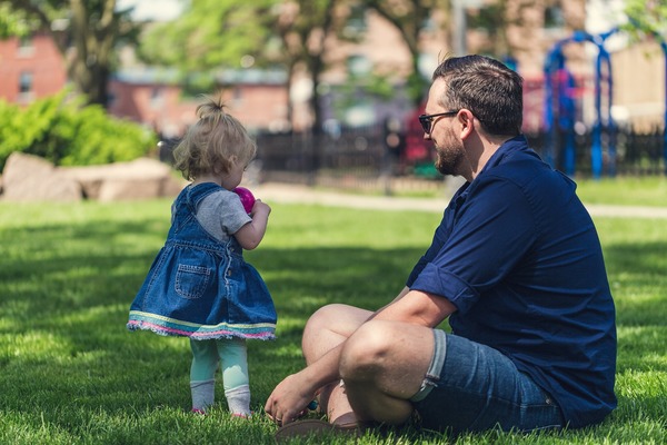 Banco Continental celebra a papá con grandes beneficios en su día