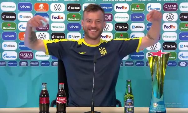 ¡Se robó el show! Yarmolenko se burla de Ronaldo y pide contacto con empresa de gaseosas