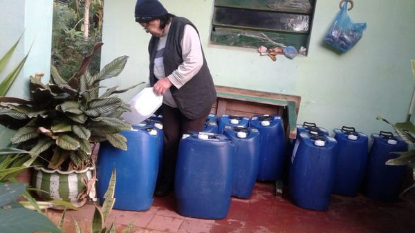 Abuelos donarán 500 litros de lavandina a hospital