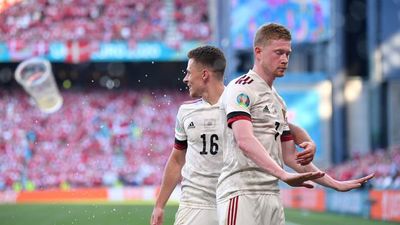 Bélgica y Holanda se  instalan en los octavos