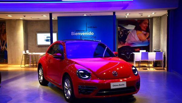 Diesa impulsa una subasta solidaria