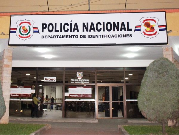 Identificaciones: baja demanda en el pedido de pasaportes · Radio Monumental 1080 AM