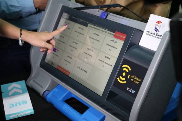 En Coronel Oviedo se cuenta con 161 máquinas de votación que serán utilizadas por el PLRA y la ANR – Prensa 5