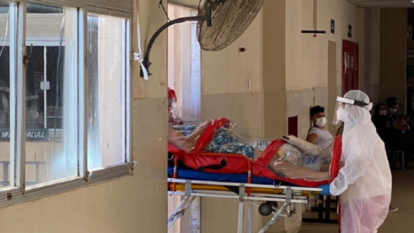 Piden denunciar retención de pacientes por deuda