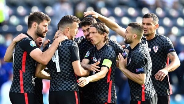 Croacia todavía respira en la Eurocopa