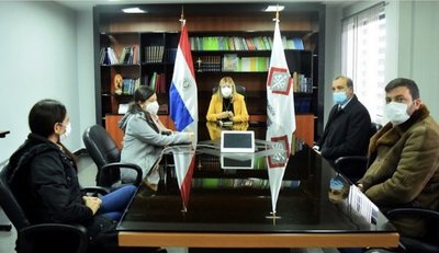 Fiscal General recibió a familiares de Analía con quienes conversó y puso al tanto de la investigación