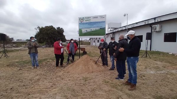 Hospital de Puerto Casado tendrá tratamiento de residuos y pabellón para internados