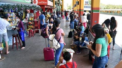 Otorgaron altas   bonificaciones  por mes  a varios personales de Terminal