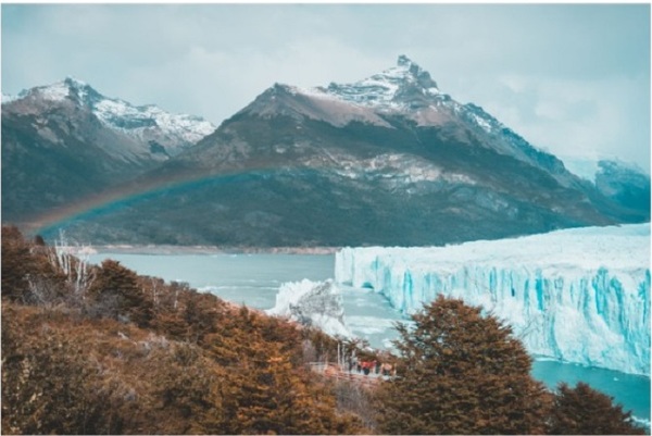 Escenario natural que deslumbra: El Calafate junto al Glaciar Perito Moreno y El Chaltén
