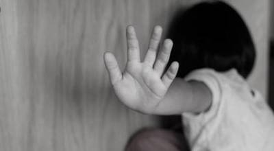 Imputan a abuelastro que abusó de niña de 3 años. La víctima se debate entre la vida y la muerte | OnLivePy