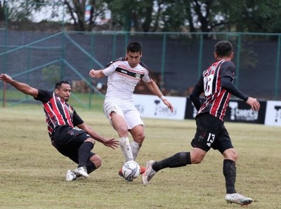 Paridad con goles en Luque - APF