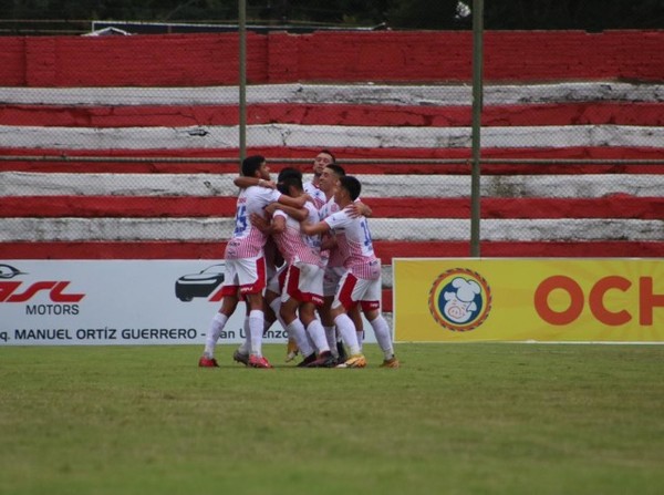 Con dos partidos se bajó el telón de la fecha 13 - APF