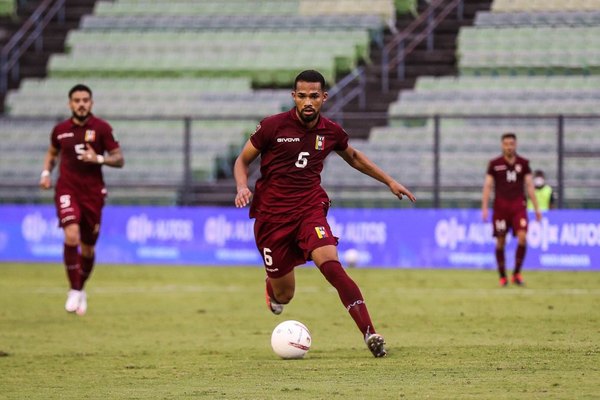 Yangel Herrera queda fuera de la Copa América por 'fractura mínima' de tibia