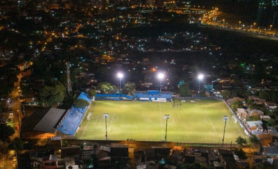 Diario HOY | Coquetea con la modernidad y echa luz a su estadio