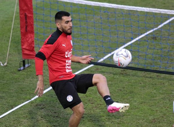 La Albirroja última detalles para enfrentar a la Argentina | OnLivePy