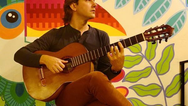 “De esta manera creo que en una canción estamos juntos papá y yo”