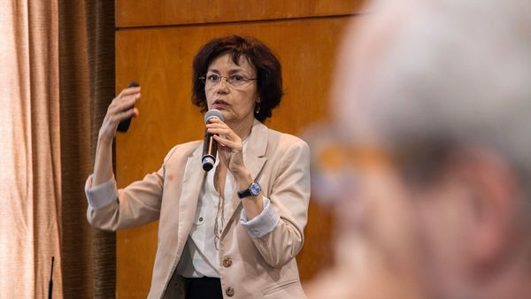 Precandidaturas de mujeres no superan el 40%