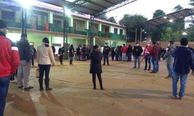 Comienza conformación de mesas en colegios electorales