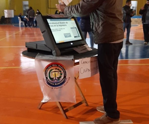 Votantes podrán capacitarse en uso de la máquina de votación