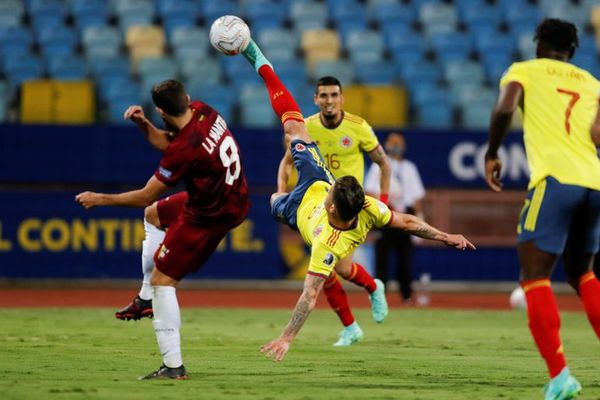 Colombia mira de reojo cuartos de final; la herida Venezuela también sueña - Fútbol - ABC Color