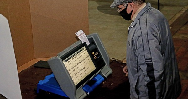 La Nación / Día de elecciones - OJO Galería