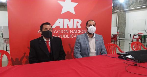 Hasta el mediodía, ANR registró alrededor del 25% de participación