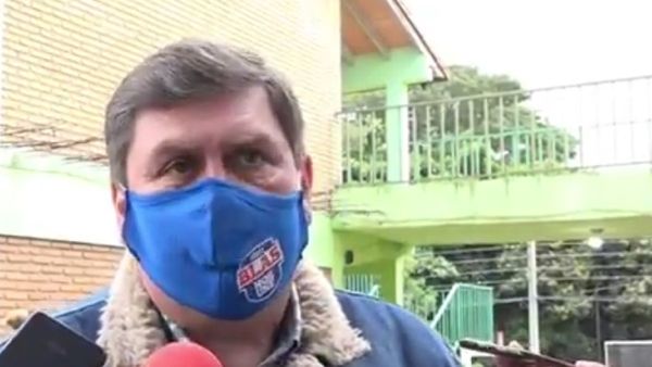 "Efraín Alegre nunca rindió cuentas de ningún solo guaraní", dice Blas Llano
