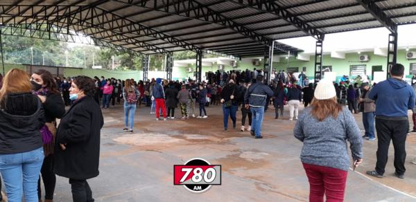 Desde Salud ven con preocupación aglomeraciones fuera de locales de votación - Megacadena — Últimas Noticias de Paraguay