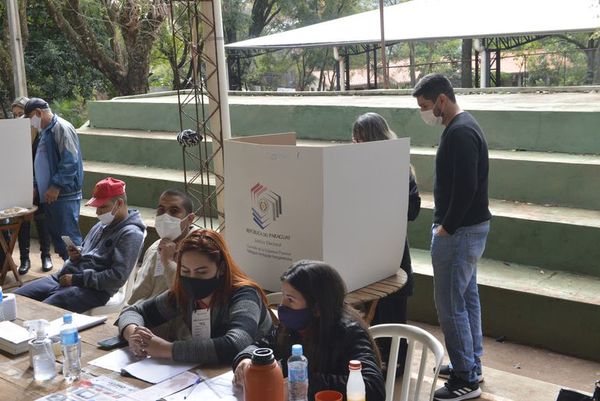 Inconvenientes con máquinas y dificultad para usarlas - ABC en el Este - ABC Color