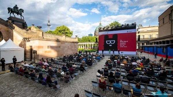 Diario HOY | La Berlinale cierra edición de verano con premios al cine español y brasileño