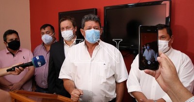 La Nación / Encarnación: César Rojas de Concordia Colorada se hace de las internas de la ANR