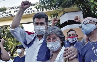 Efraín logra ajustada victoria y con votos en blanco como “tercera fuerza” - Nacionales - ABC Color