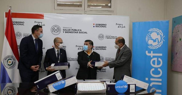 La Nación / Unas 540.000 jeringas descartables donan al Ministerio de Salud