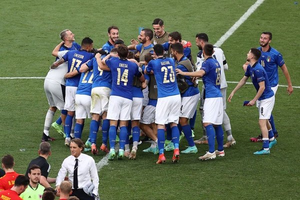 Crónica / Los tanos no paran de ganar en la Eurocopa
