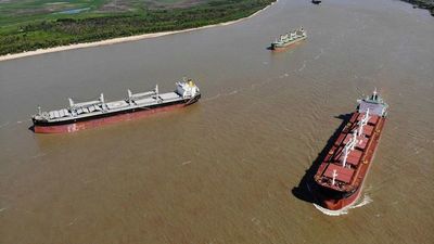 Oficialismo argentino pide retomar control de hidrovía del Paraná