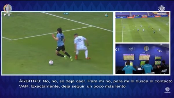 Esto dijo el VAR sobre el posible penal a Cavani, en el Uruguay vs Argentina | Noticias Paraguay