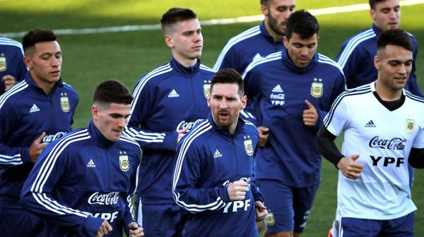 ¿Subestiman a Paraguay? Argentina daría descanso a Messi y a otros titulares