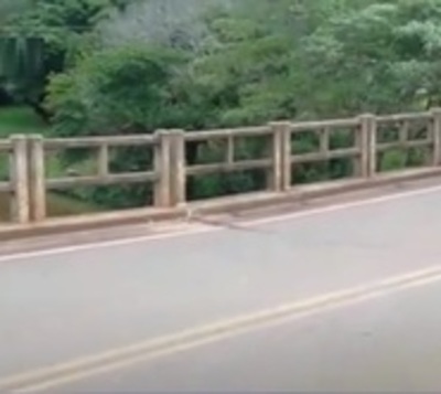 Preocupa mal estado de puente que une Valenzuela con Caballero - Paraguay.com