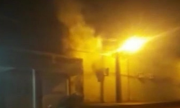 Fuego consumió por completo un local de eventos en Capiatá - SNT